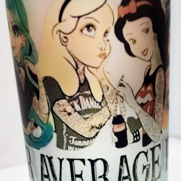 Custom Edgy Princess Glass with Enviro Friendly Bamboo Lid, 25oz Ombre blue - Picture 6 of 7